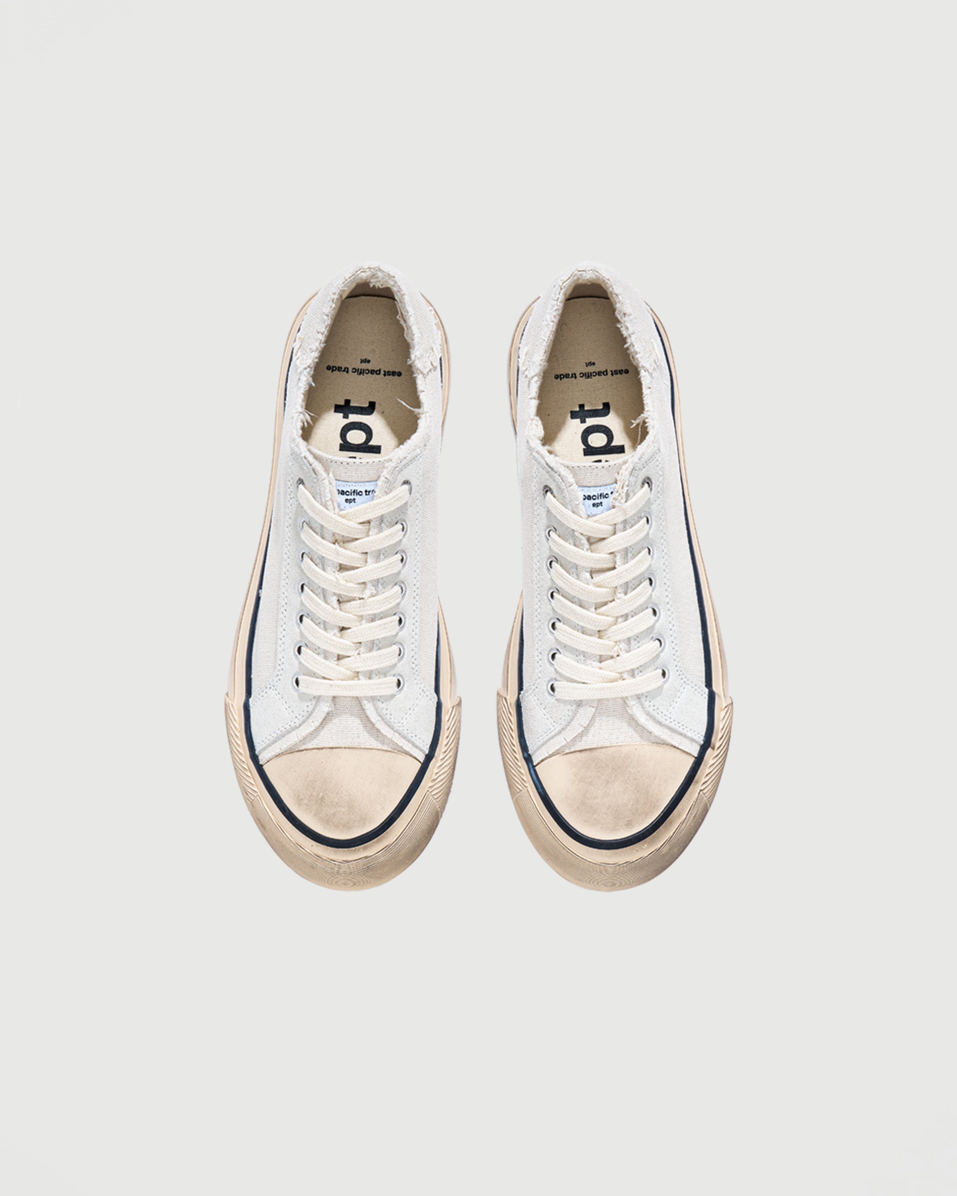 East Pacific Trade Dive VTG Natural Shoes Sneakers Unisex