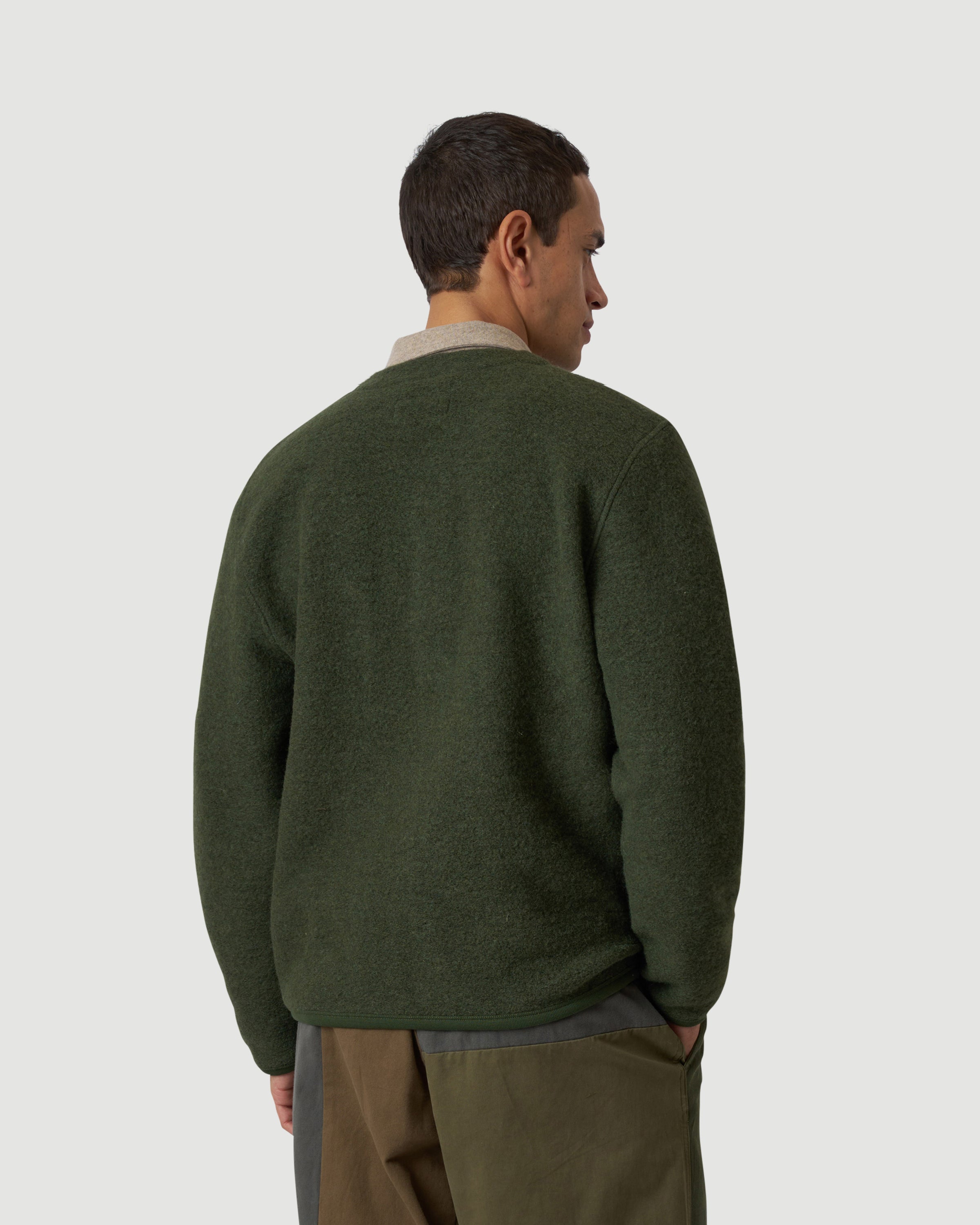 Universal Works Cardigan Olive Knitwear Men